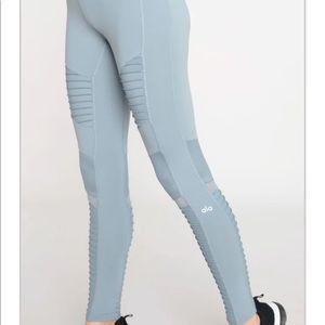 Alo Yoga high-waist moto legging blue